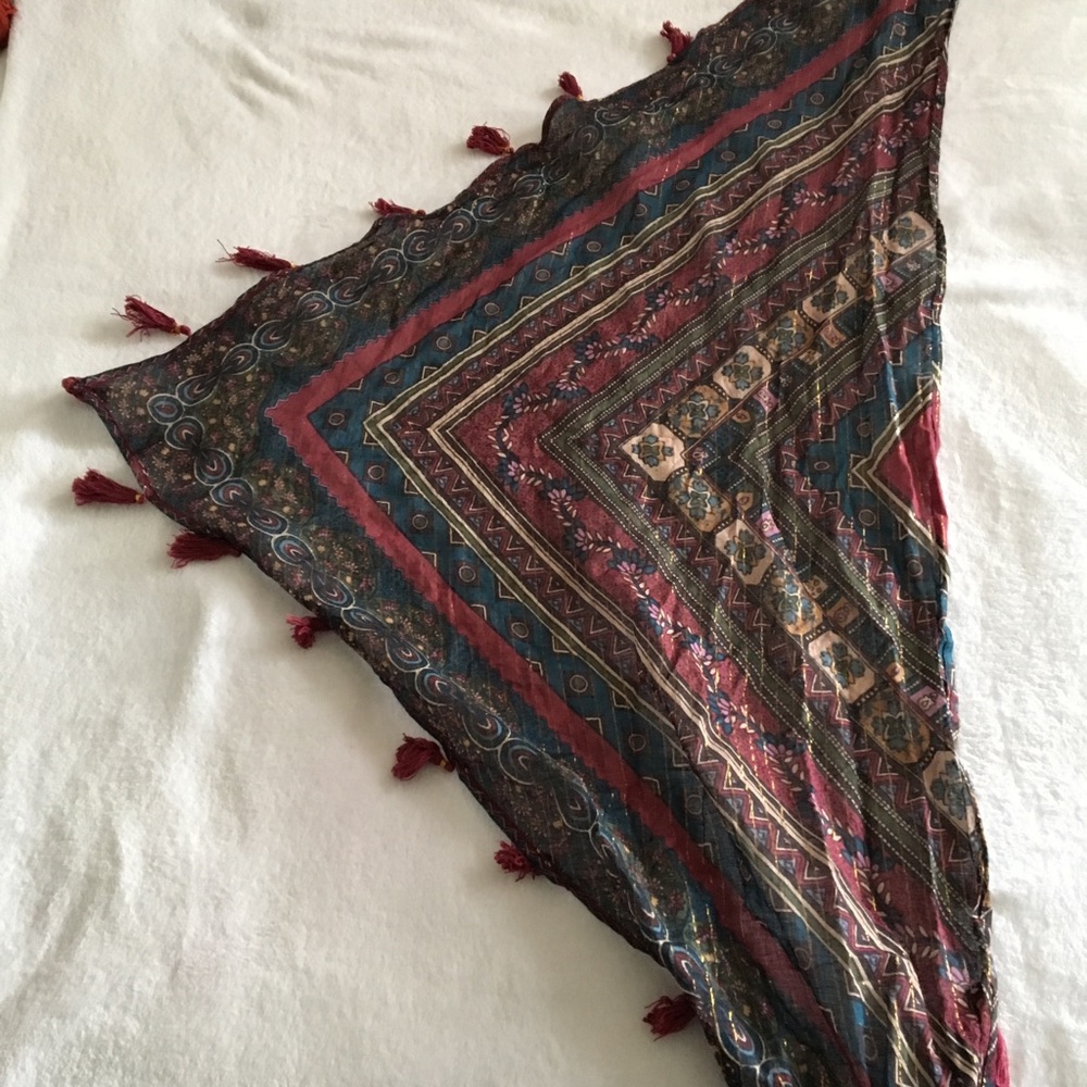 Triangle fashion scarf from Urban Outfitters